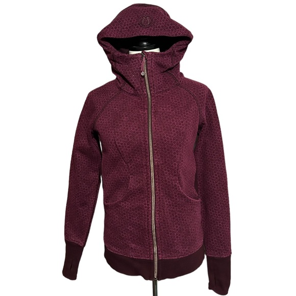 lululemon athletica Jackets & Blazers - Lululemon Printed Hooded Jacket with Deep Front Pockets Size 6